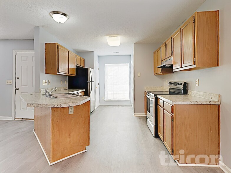 Building Photo - 233 Barger Cir