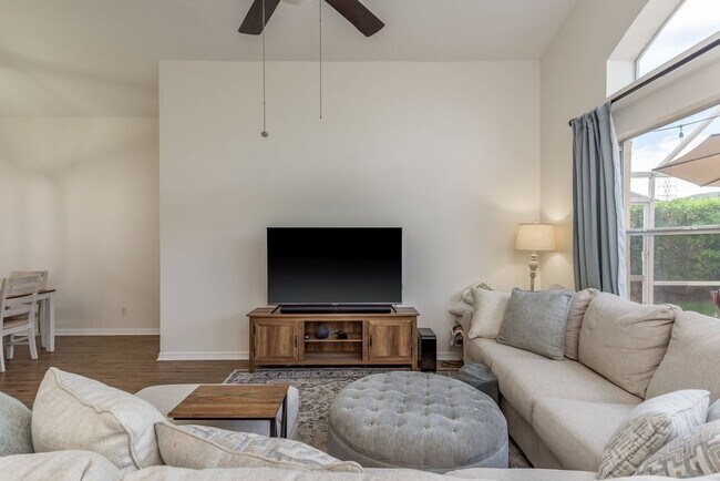 Building Photo - 11539 Cypress Reserve Dr