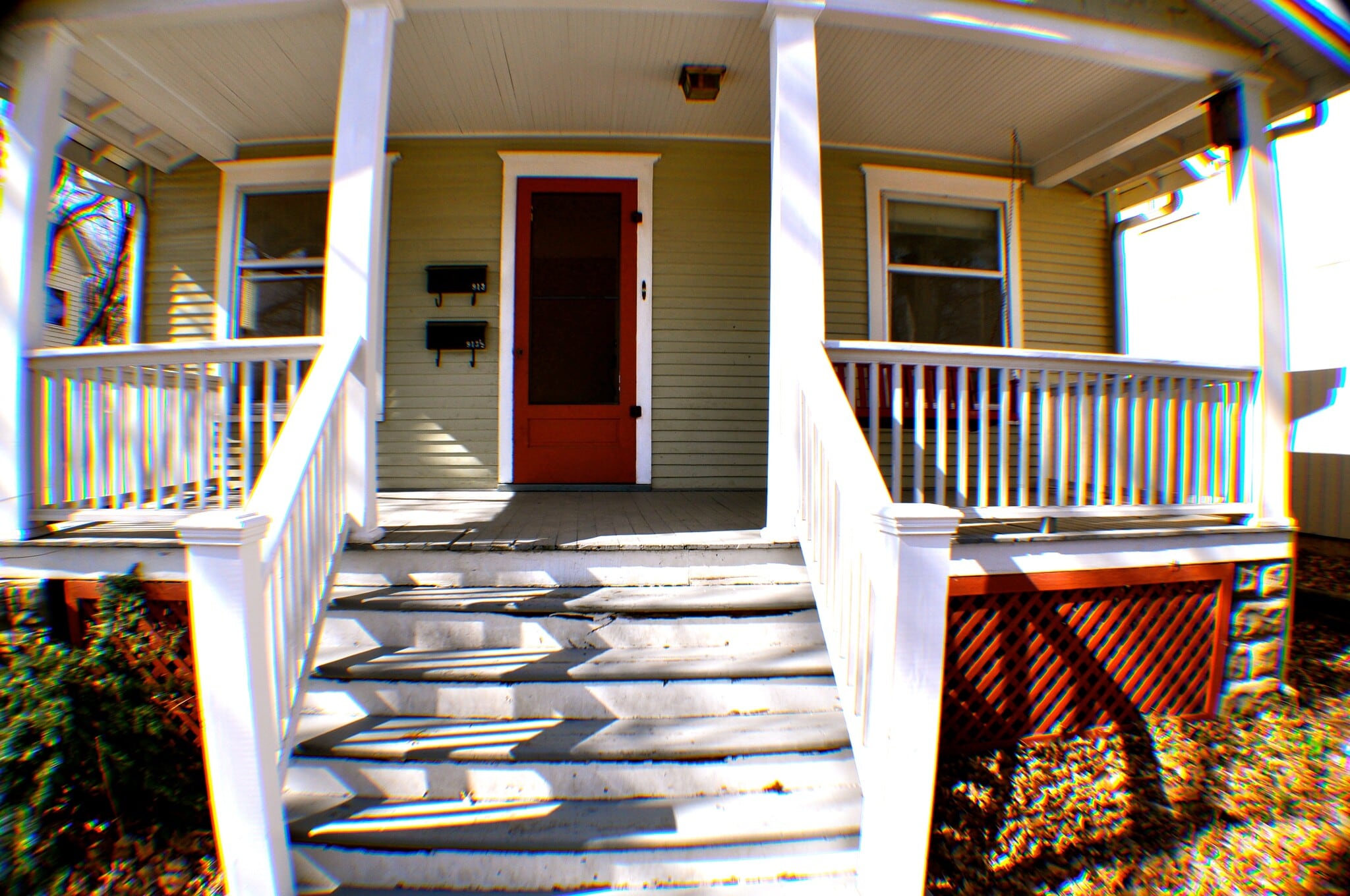 Building Photo - 913 Illinois St