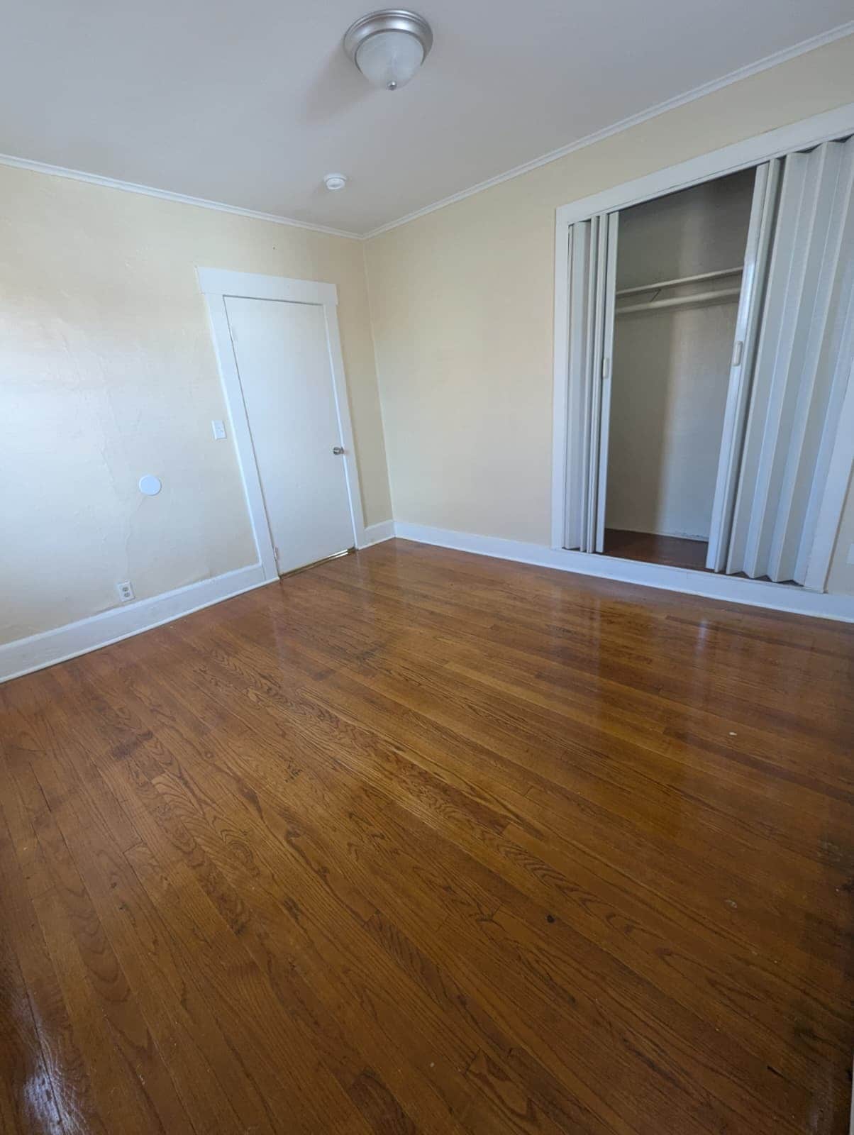 Building Photo - 69 Webb St