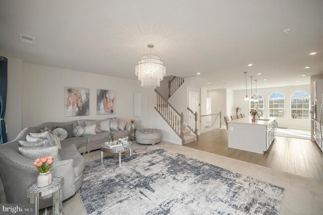 Building Photo - 7977 Independence Dr