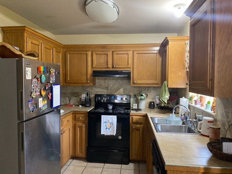 Building Photo - 10226 Lockhart Rd