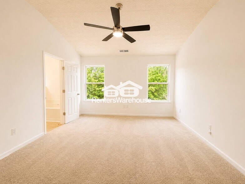 Building Photo - 5628 Cascade Run