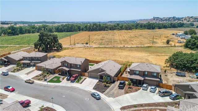 Building Photo - 655 Catala Wy