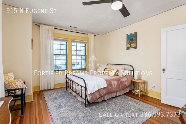 Building Photo - 915 N Eugene St