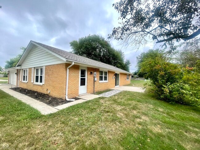 Building Photo - 5505 N Austin Dr