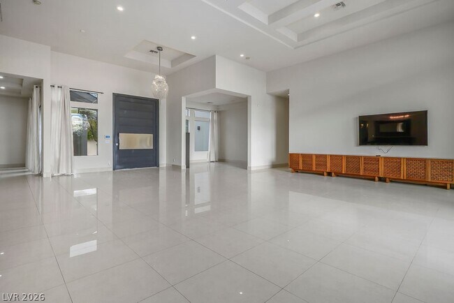 Building Photo - 7434 Yonie Ct