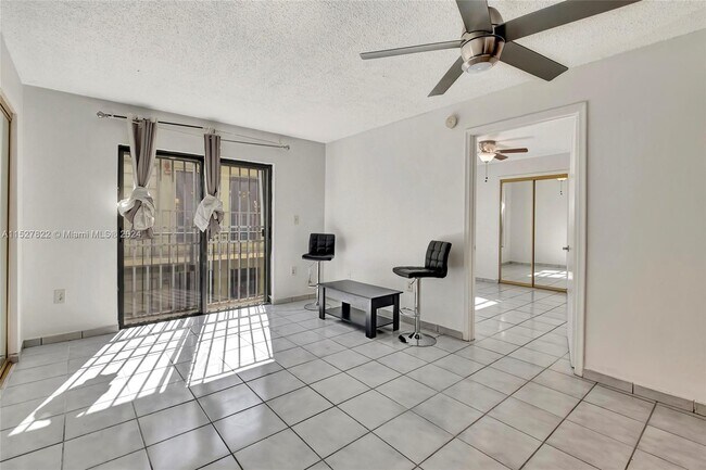Building Photo - 4021 Indian Creek Dr