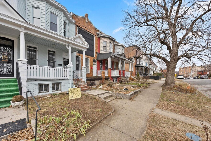 Building Photo - 1728 Ashburton St