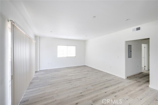 Building Photo - 14526 Hartland St