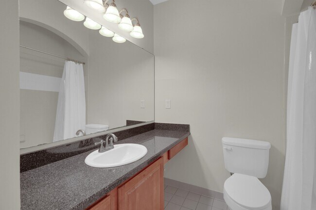 Building Photo - 35111 Harbour Vista Cir