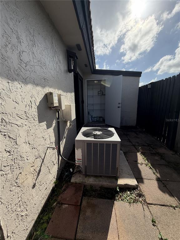 Building Photo - 15285 SW 45th Terrace