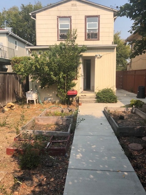 Building Photo - 5810 San Diego St