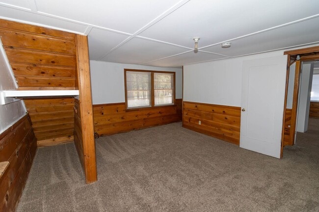 Building Photo - Cozy 3 Bedroom Home in Big Bear Lake