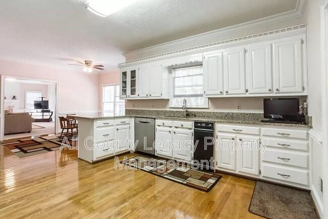 Building Photo - 2541 Berwick Walk