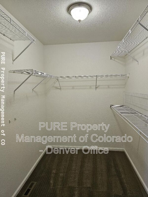 Building Photo - 1298 Braewood Ave