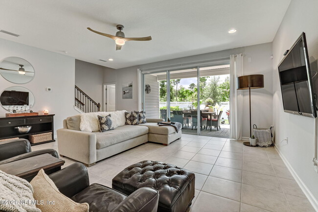 Building Photo - 124 Pine Bluff Dr