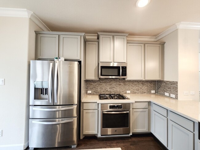 Building Photo - 10717 Madden Oaks Pl