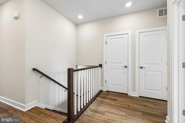 Building Photo - 20167 Northpark Dr