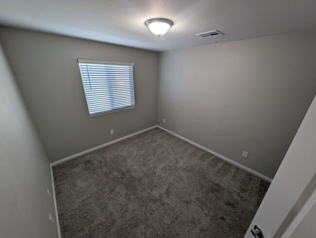Building Photo - 5224 Sunstone Mesa Dr