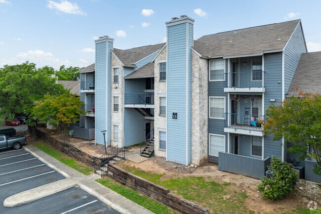 Primary - Grand at Cibolo