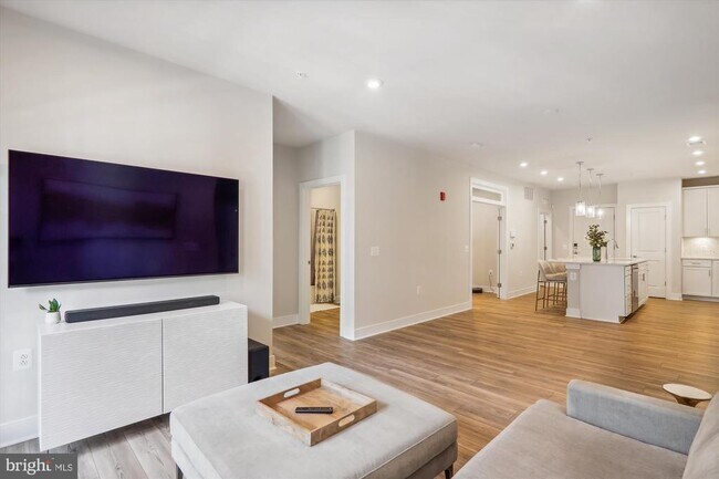 Building Photo - 104 St Ives Pl