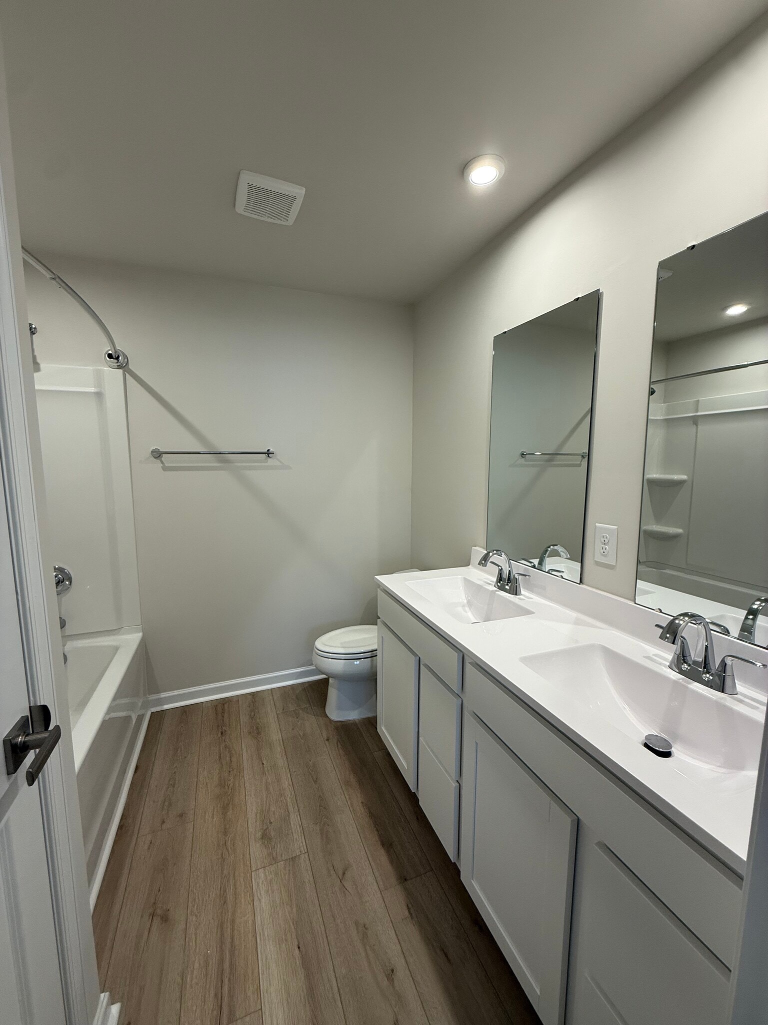 Building Photo - 338 Myrtle Meadows Dr