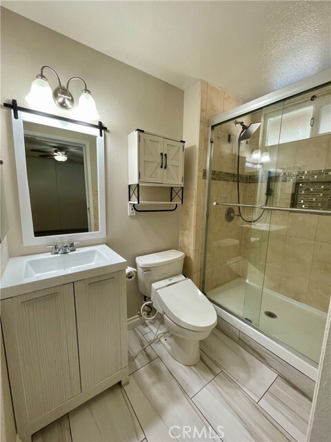 Building Photo - 2448 S Pinehurst Pl