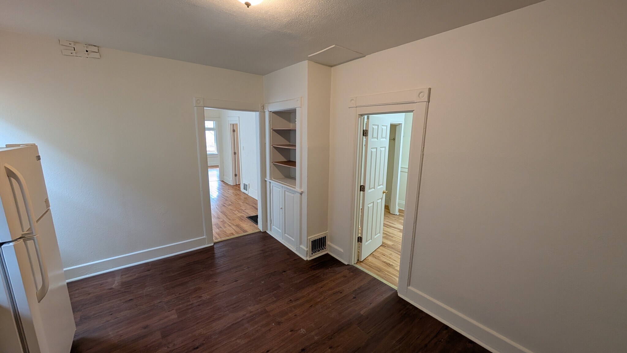 Building Photo - 3210 N Richards St