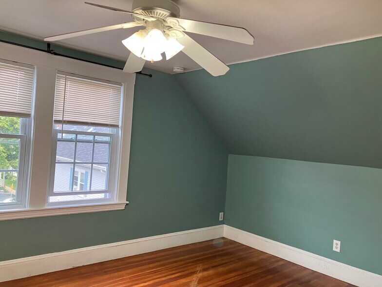 Building Photo - 5 Buffum St
