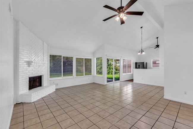 Building Photo - 3023 Becket St