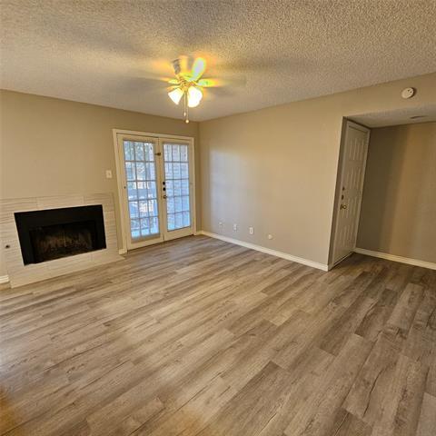 Building Photo - 5750 Phoenix Dr