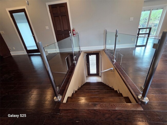 Building Photo - 446 Heights Blvd