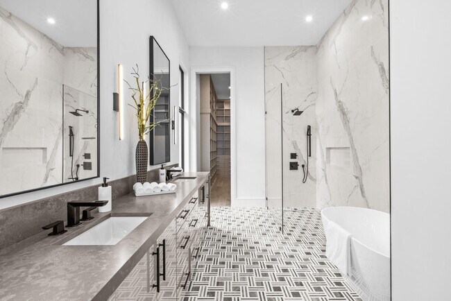 Building Photo - 2085 Vitex Ln