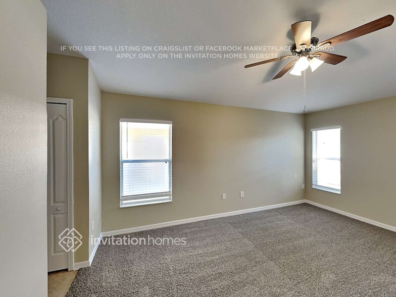 Building Photo - 453 Stone Briar Dr