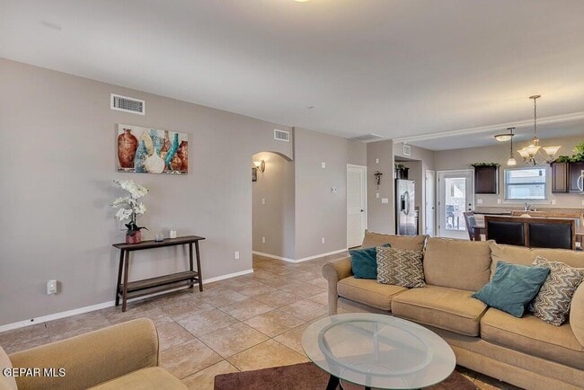 Building Photo - 12921 Hueco Cave Dr