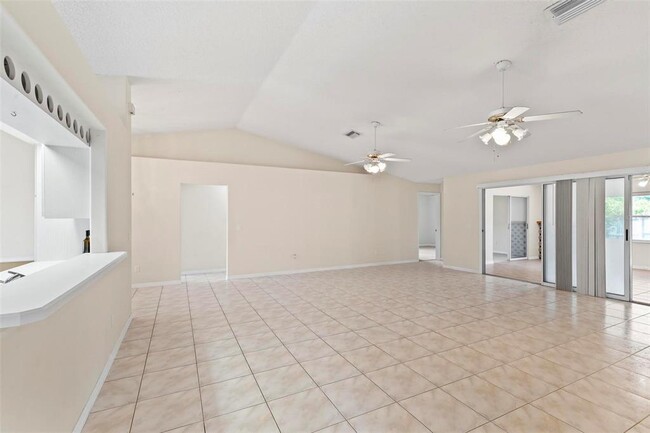 Building Photo - 113 Pritchard Dr