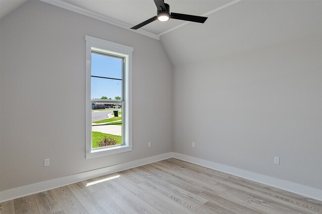 Building Photo - 321 Newport Ln