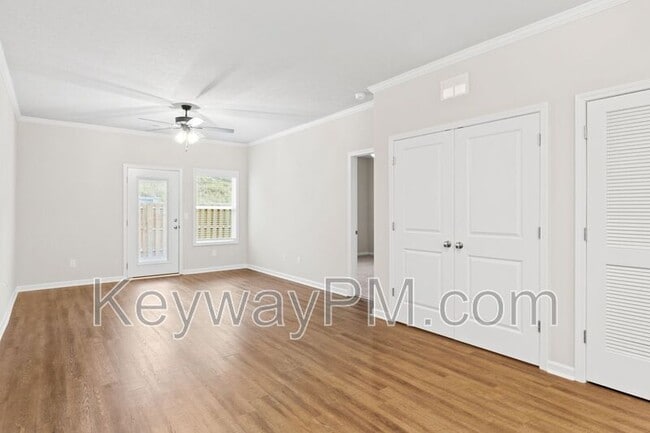 Building Photo - 5034 Greer Dr