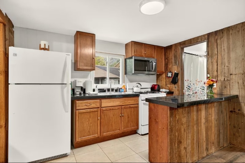 Building Photo - 21504 Shady Ln