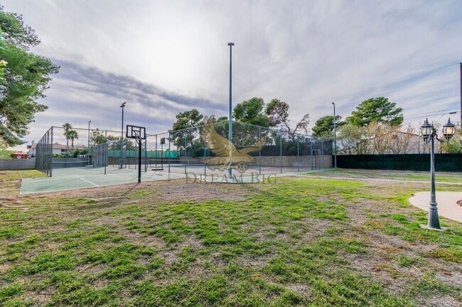 Building Photo - 6845 Coley Ave