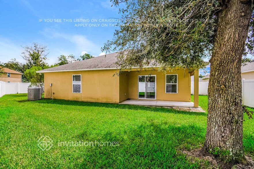 Building Photo - 12439 Acosta Oaks Dr