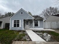 Building Photo - Adorable 2-Bedroom, 1-Bathroom Home in Spr...