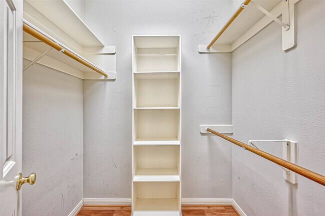 Building Photo - 23646 Hawkins Creek Ct