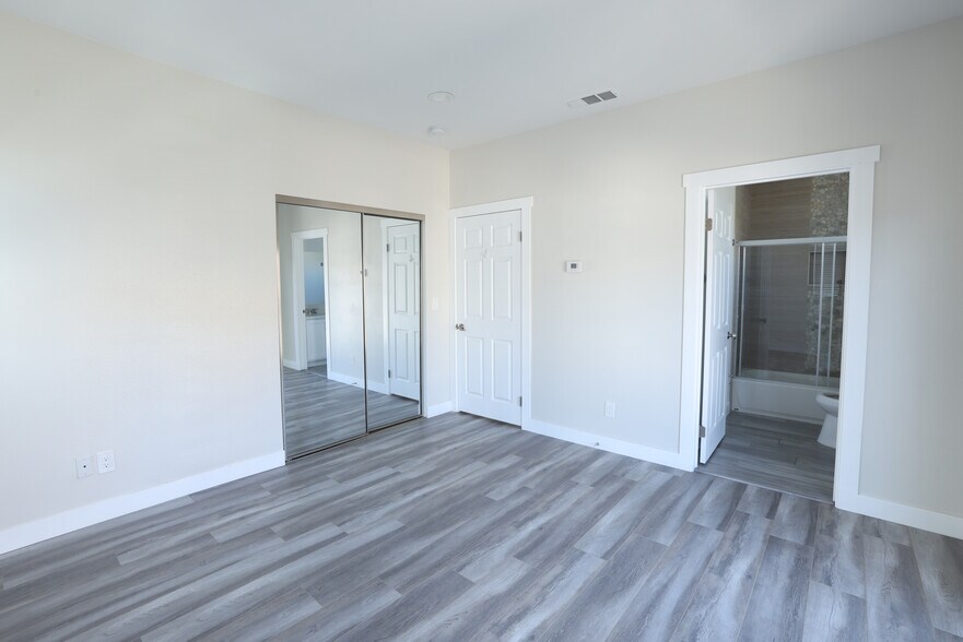 Building Photo - 1133 Browning Blvd