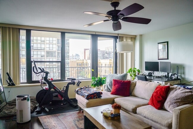 Building Photo - 1560 N Sandburg Terrace