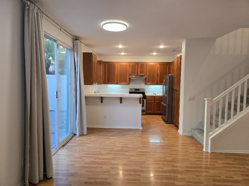 Building Photo - 1517 Laurel Grove Dr