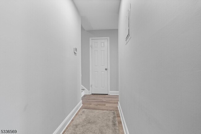 Building Photo - 3001 Revere Ct