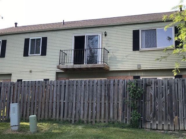 Building Photo - 37469 Charter Oaks Blvd