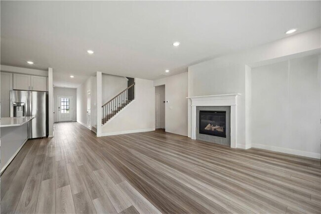 Building Photo - 107 Meander Dr